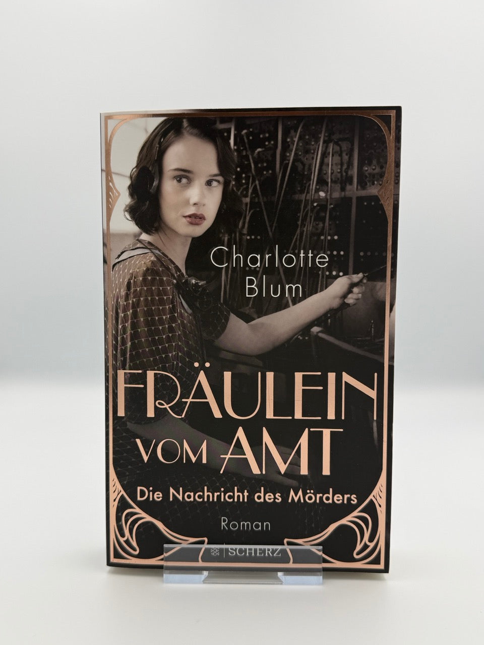Fräulein vom Amt – Die Nachricht des Mörders, Band 1