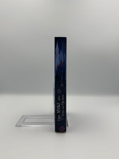 Eine Maske aus Frost und Flüchen, Band 2