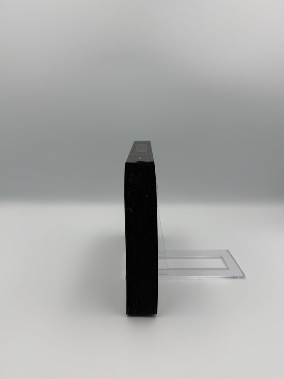 Blackened Blade, Band 1