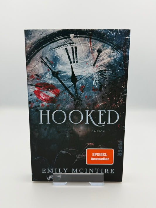 Hooked, Band 1