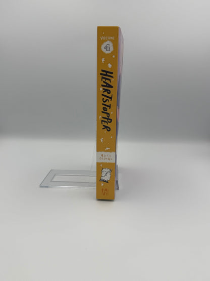 Heartstopper Volume 4 (EN)