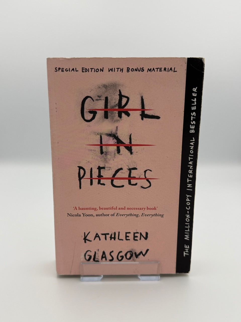 Girl in Pieces (EN)