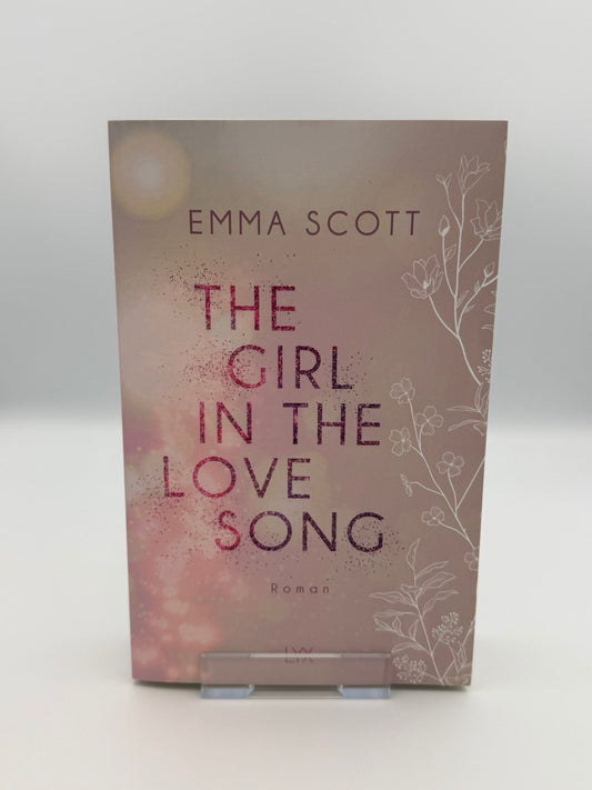 The Girl in the Love Song, Band 1