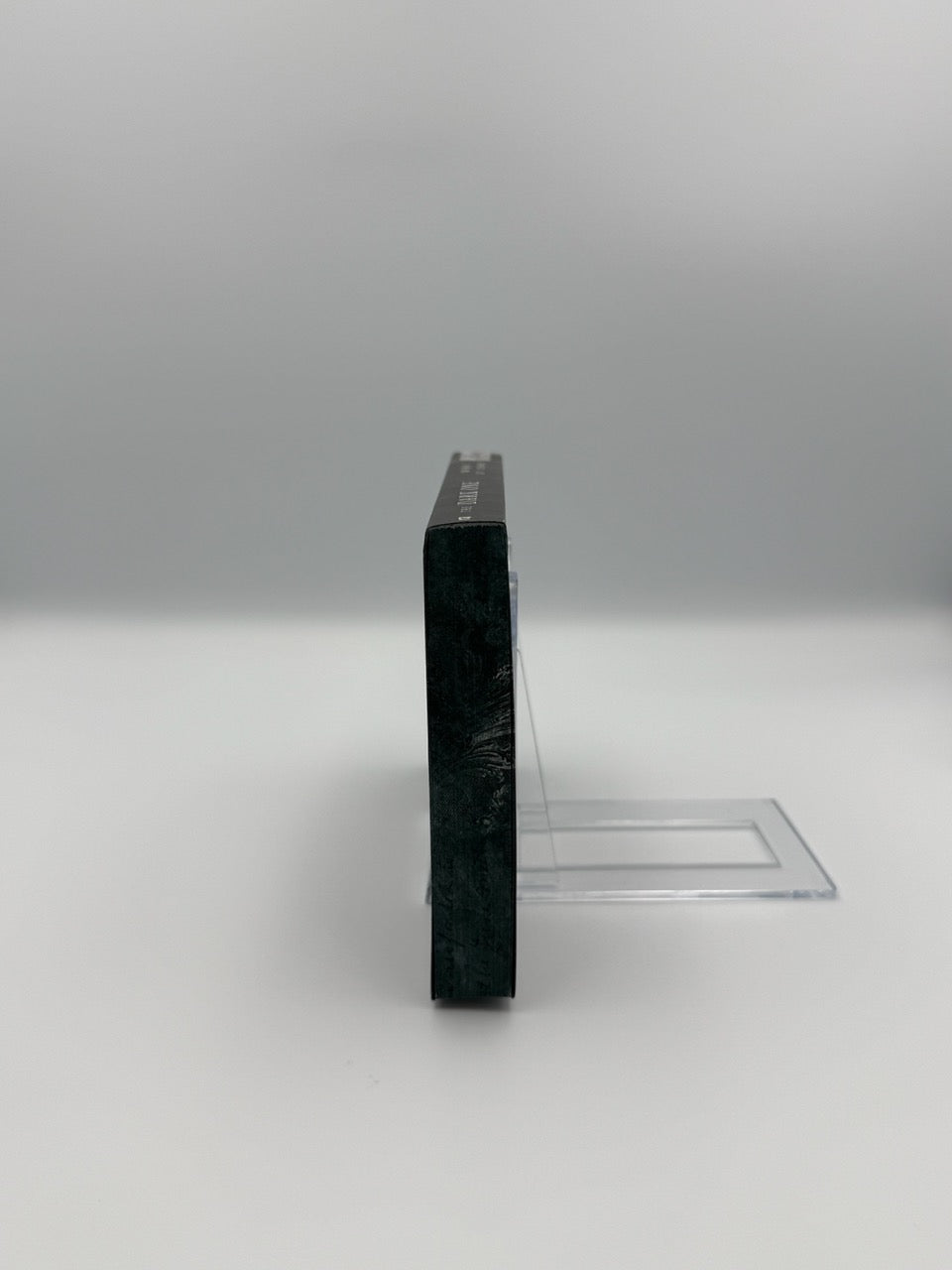 The Dark One, Band 2