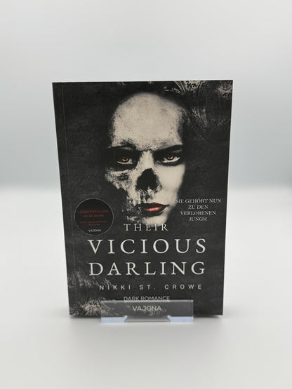 Their Vicious Darling, Band 3