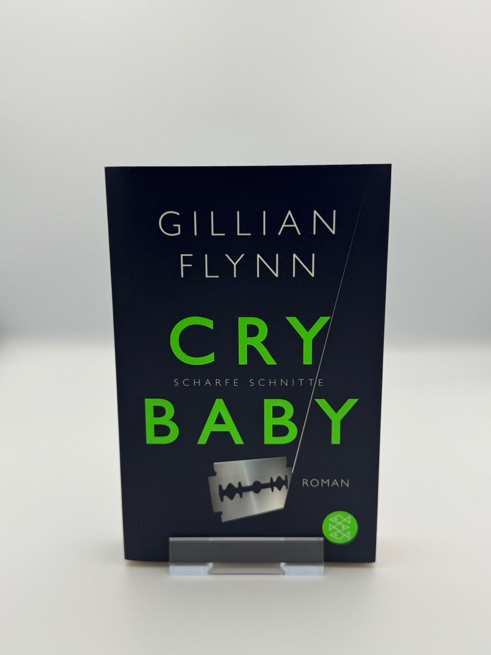 Cry Baby - Scharfe Schnitte