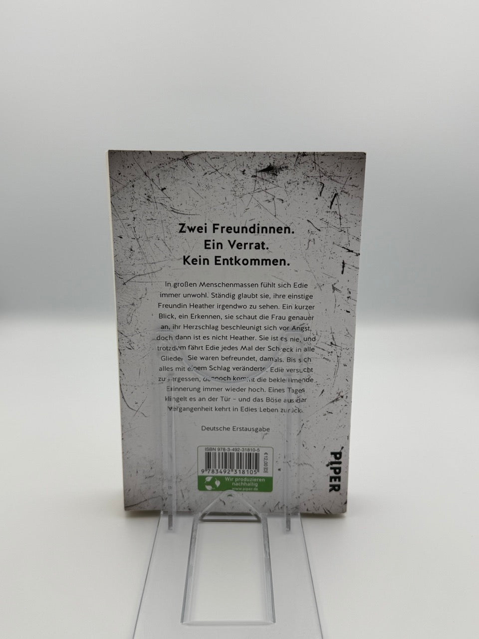 Sie beobachtet dich (B-Ware)